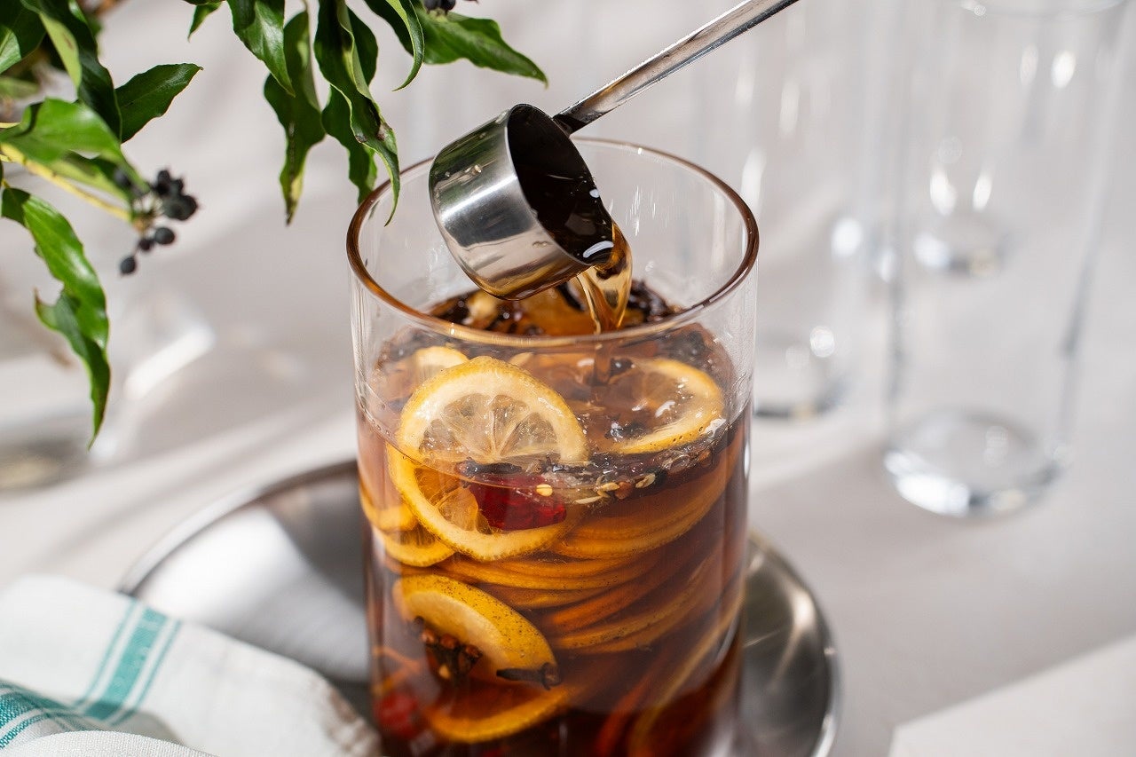 旬の果物を使用したシロップ漬け