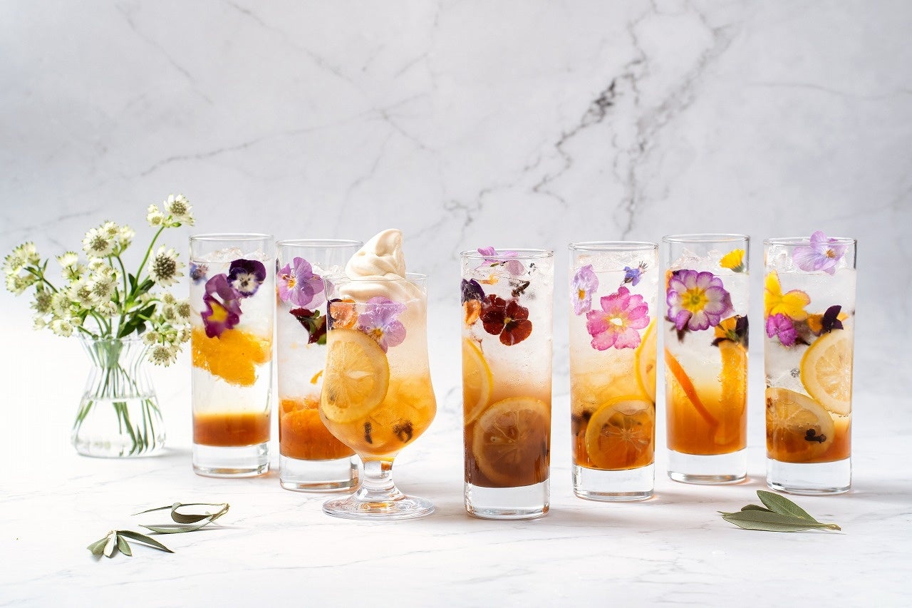 ▴ 紅八朔フルーツソーダ、他