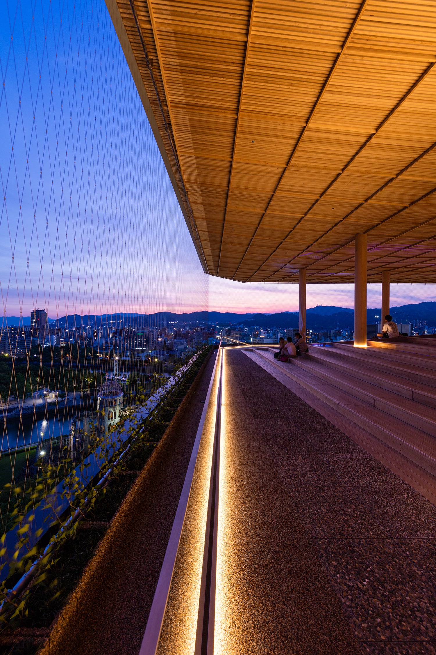 原爆ドームとマジックアワ―