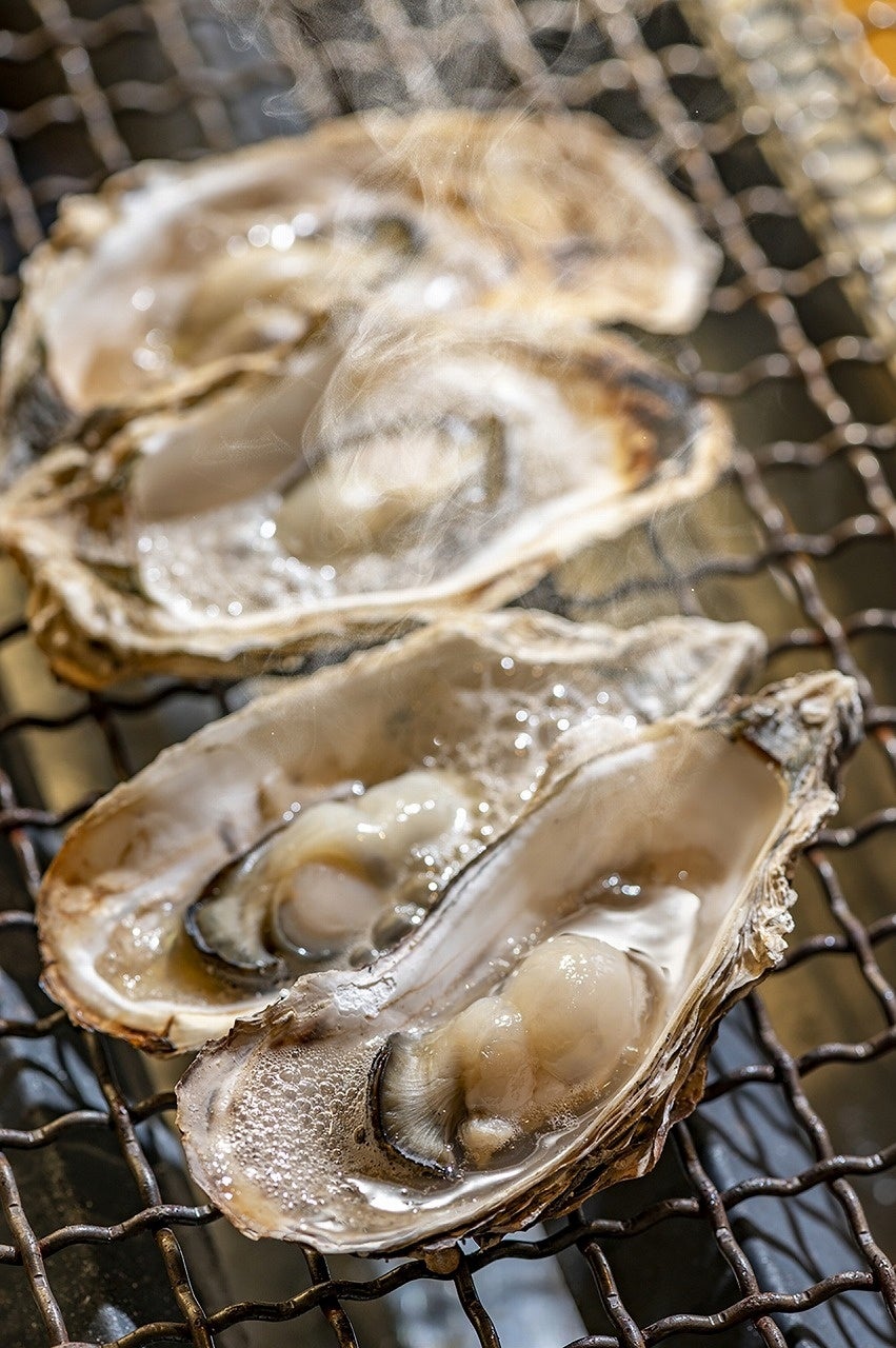 三が日限定で焼牡蠣も販売