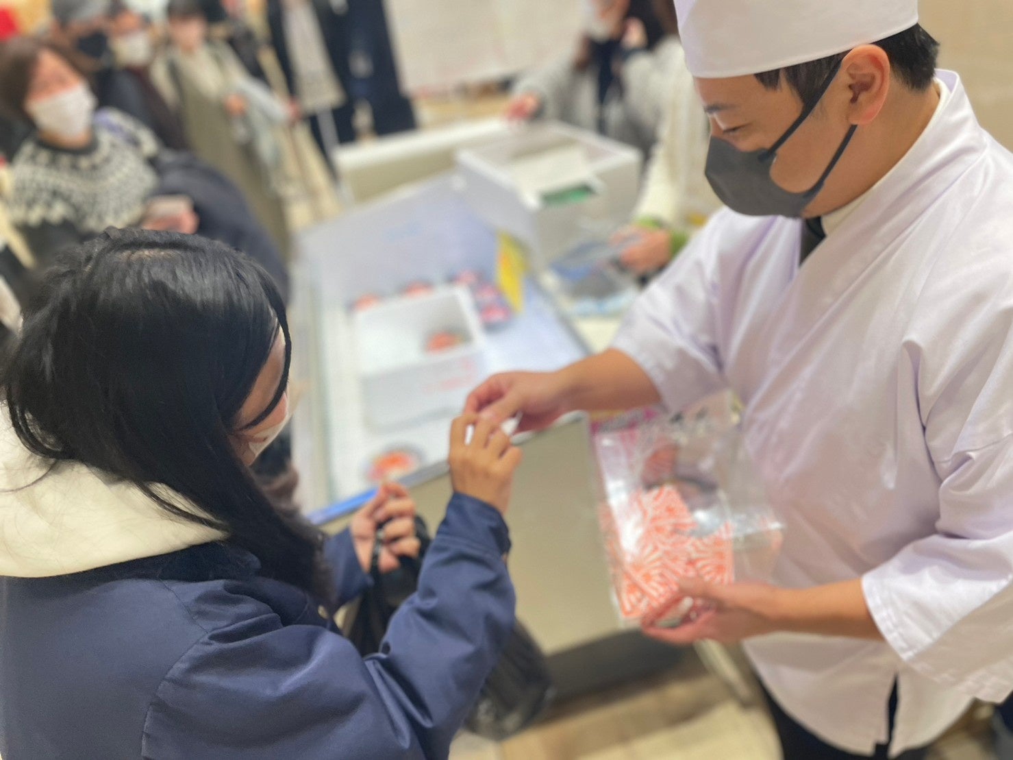 今年最後の運試しにいかがでしょうか。