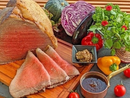 「国産牛のローストビーフ」