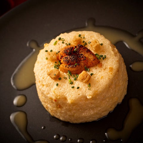 卵とウニのスフレ　～イエルバス・イビセンカンス・ラマ～