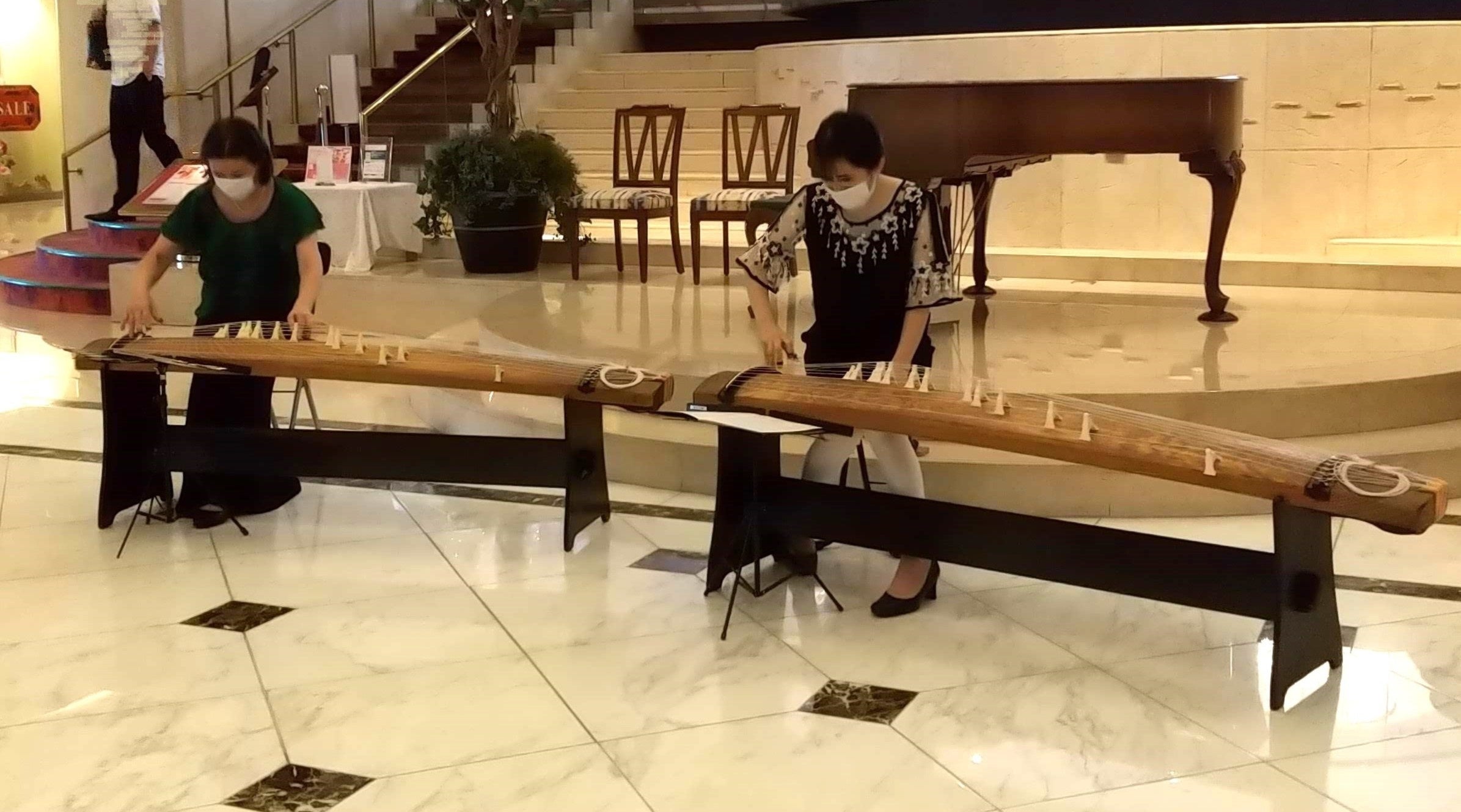 2022年ロビー演奏の様子