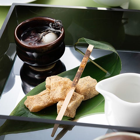 渾身のぜんざいとわらび餅（アフタヌーンティーセット）