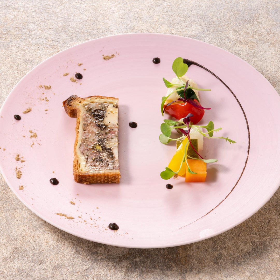 シェフのスペシャリテ「パテ・アン・クルート」