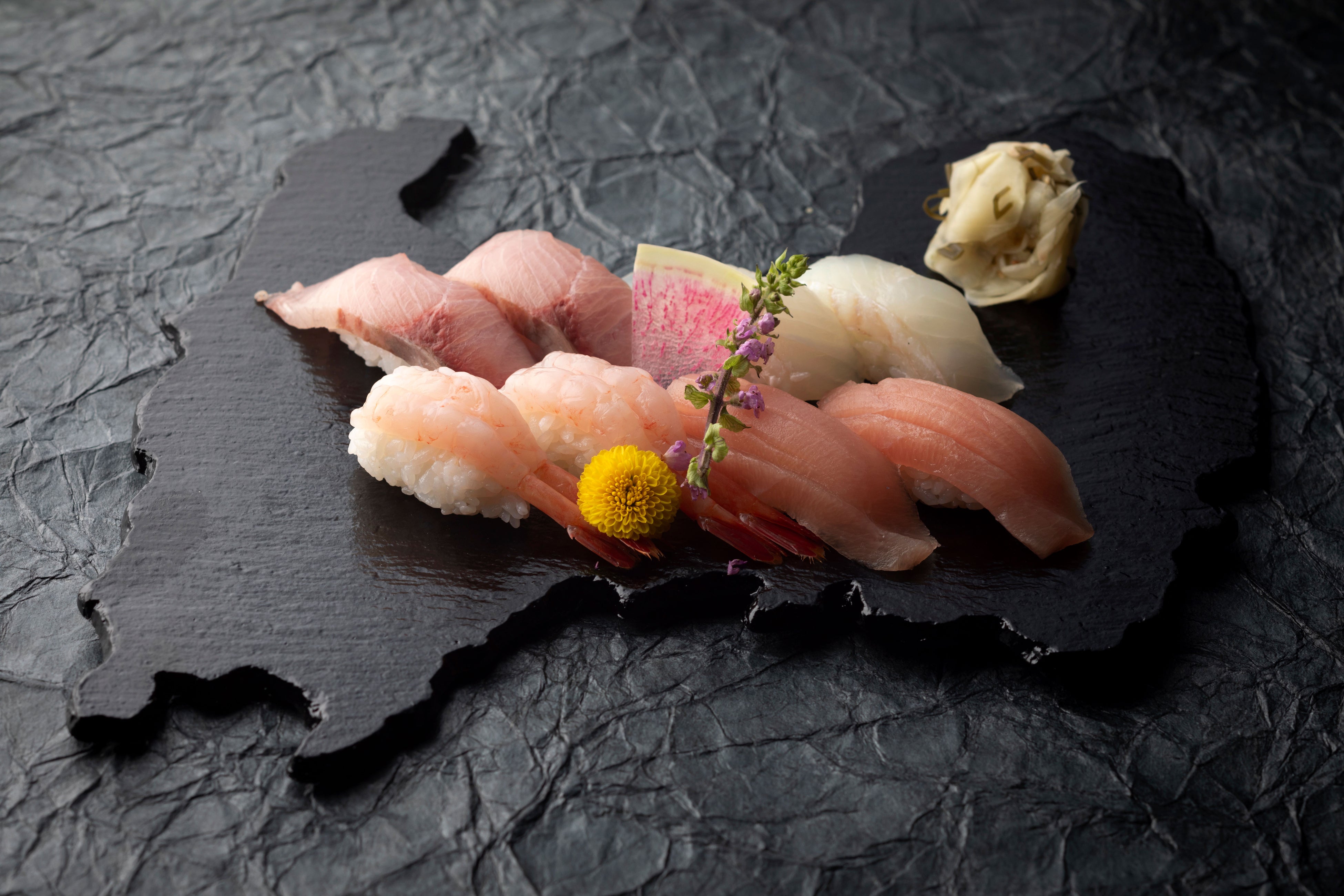 「寿司×伝統工芸品」の器イメージ