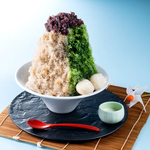 ふわふわかき氷　［練乳付き］抹茶とほうじ茶 あずきのせ