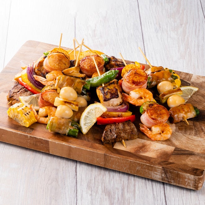 3つの味が楽しめるブロシェット（串焼き）