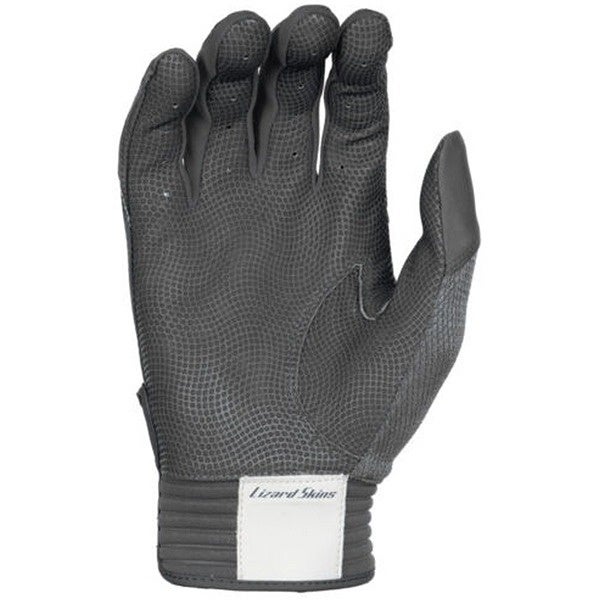 柔らかく、手によく馴染む羊革を使用。着け心地にこだわる方に。