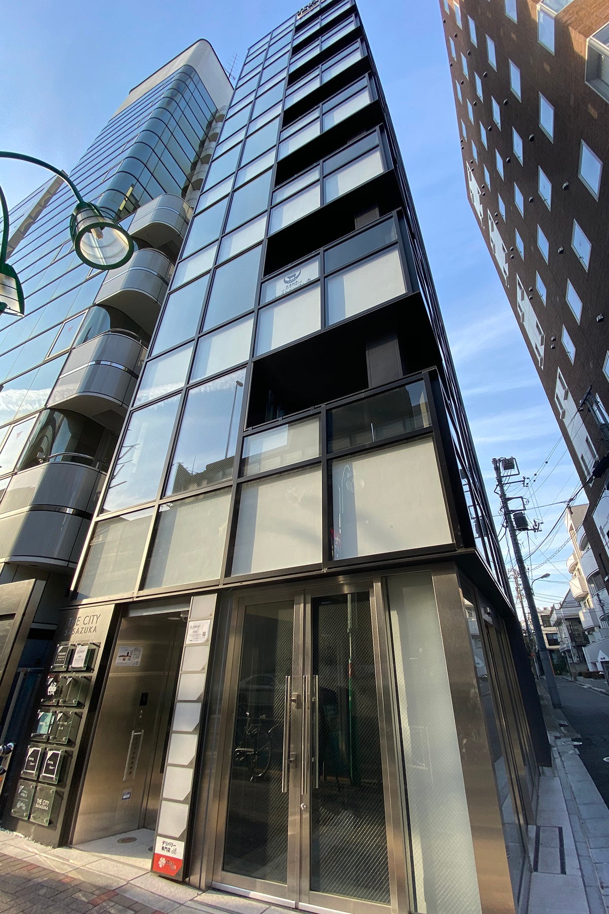 ELEMENT笹塚店 外観の様子