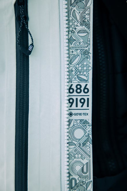 LA発スノーボードウェアトップブランド『686』の2023