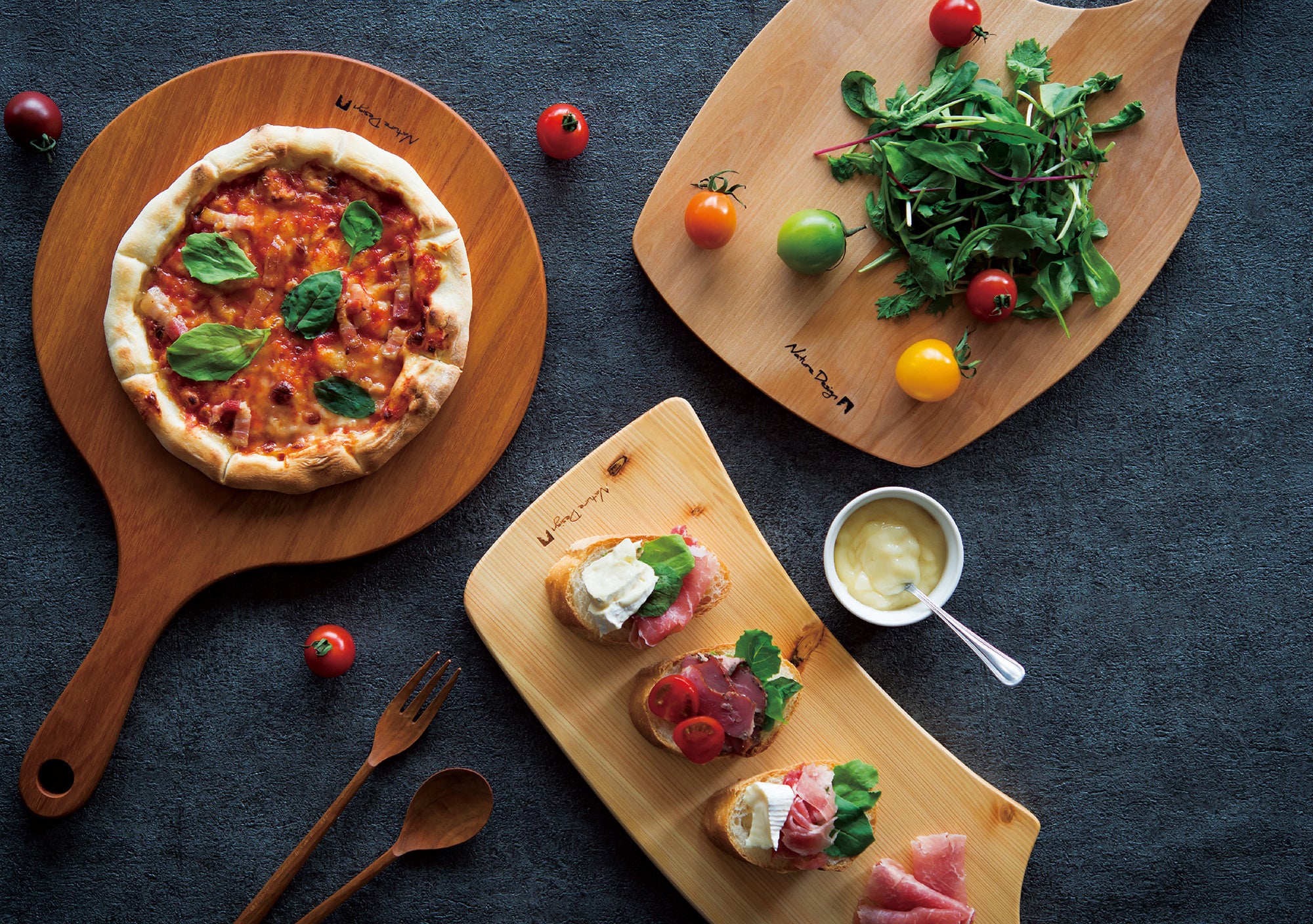 木の端材から生まれたカッティングボード