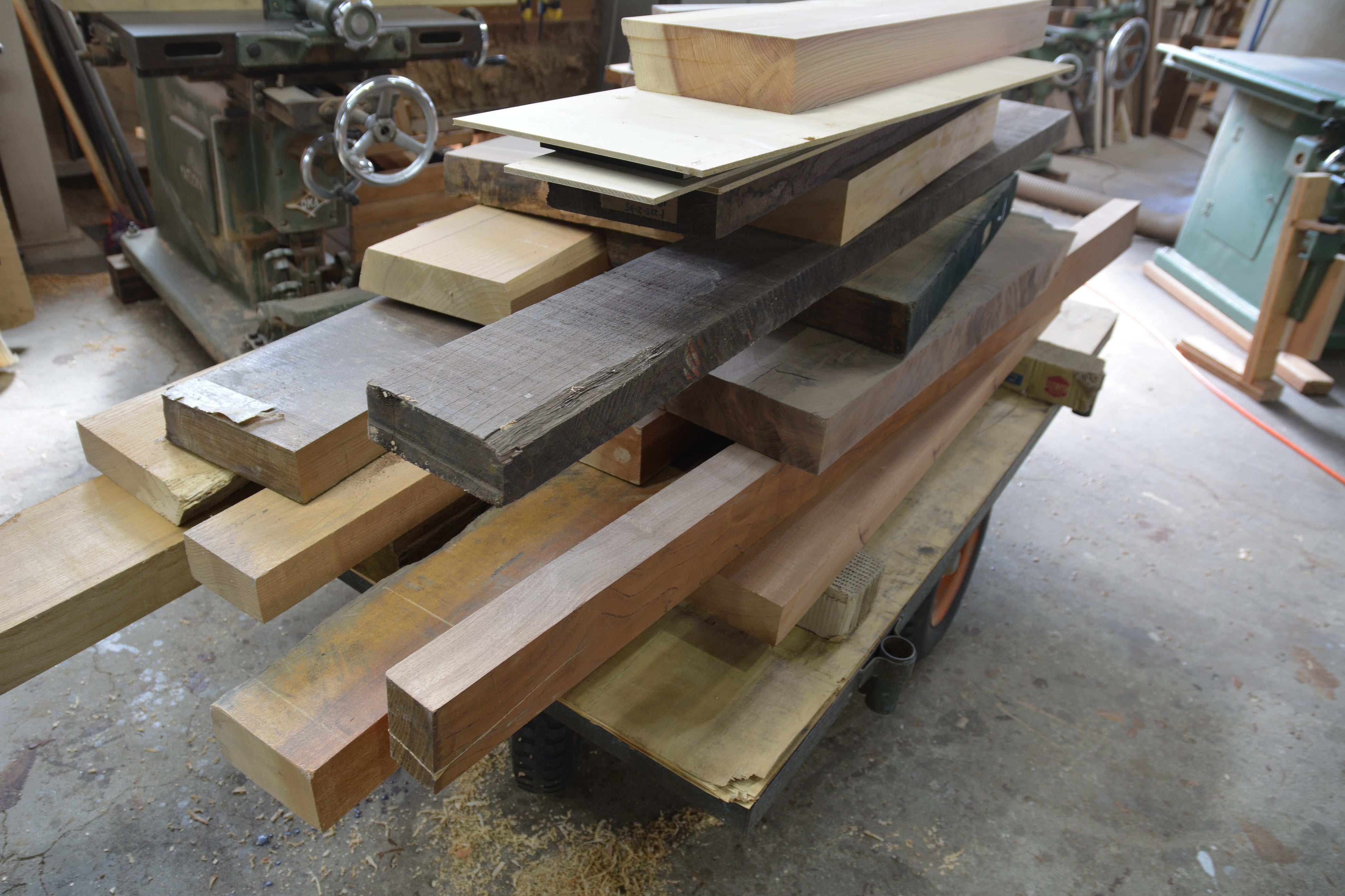 MC台に使用した端材(加工前)