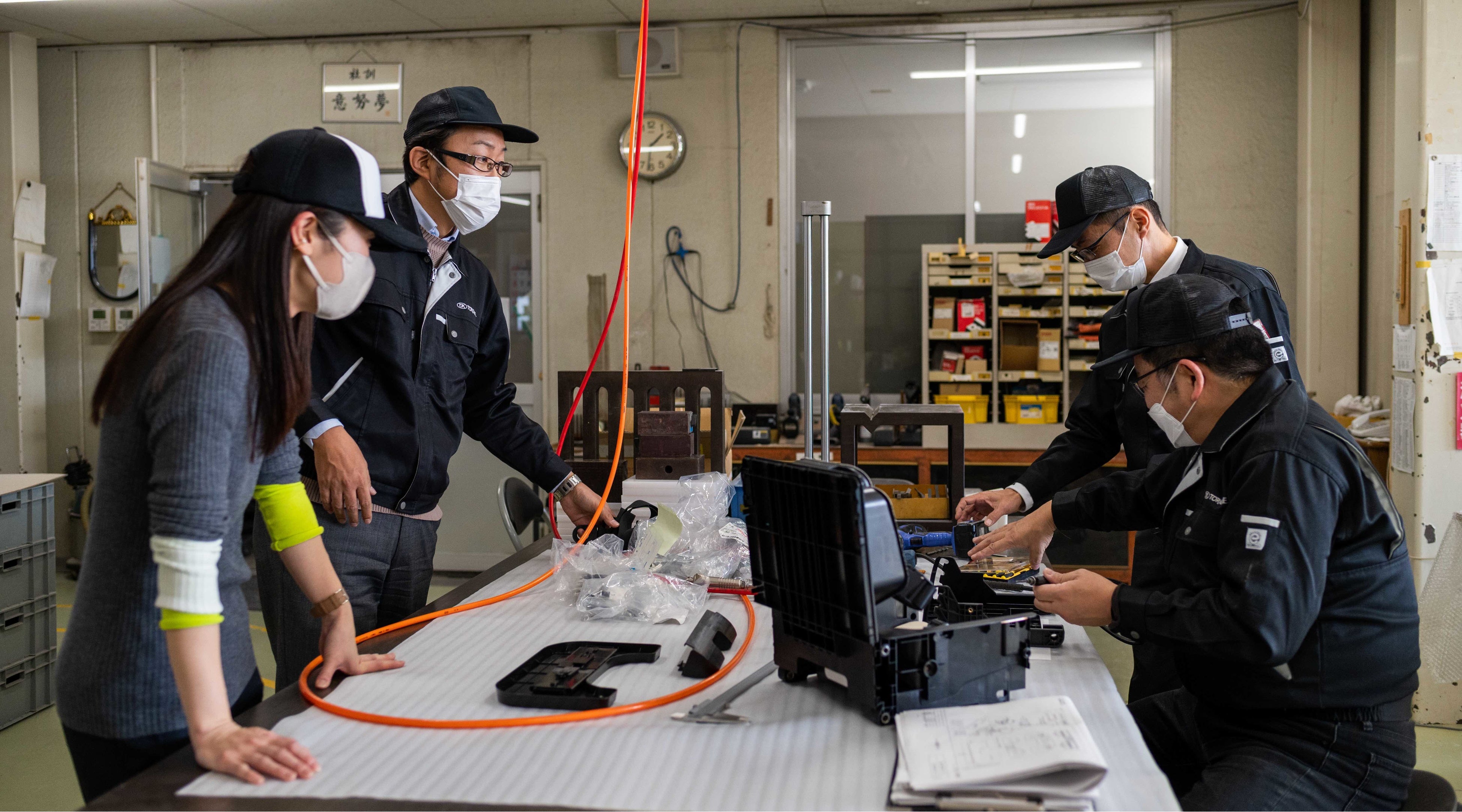 自動車や航空機の開発において業界をリードするメーカーたちと、細部にこだわってユーザービリティを追求。
