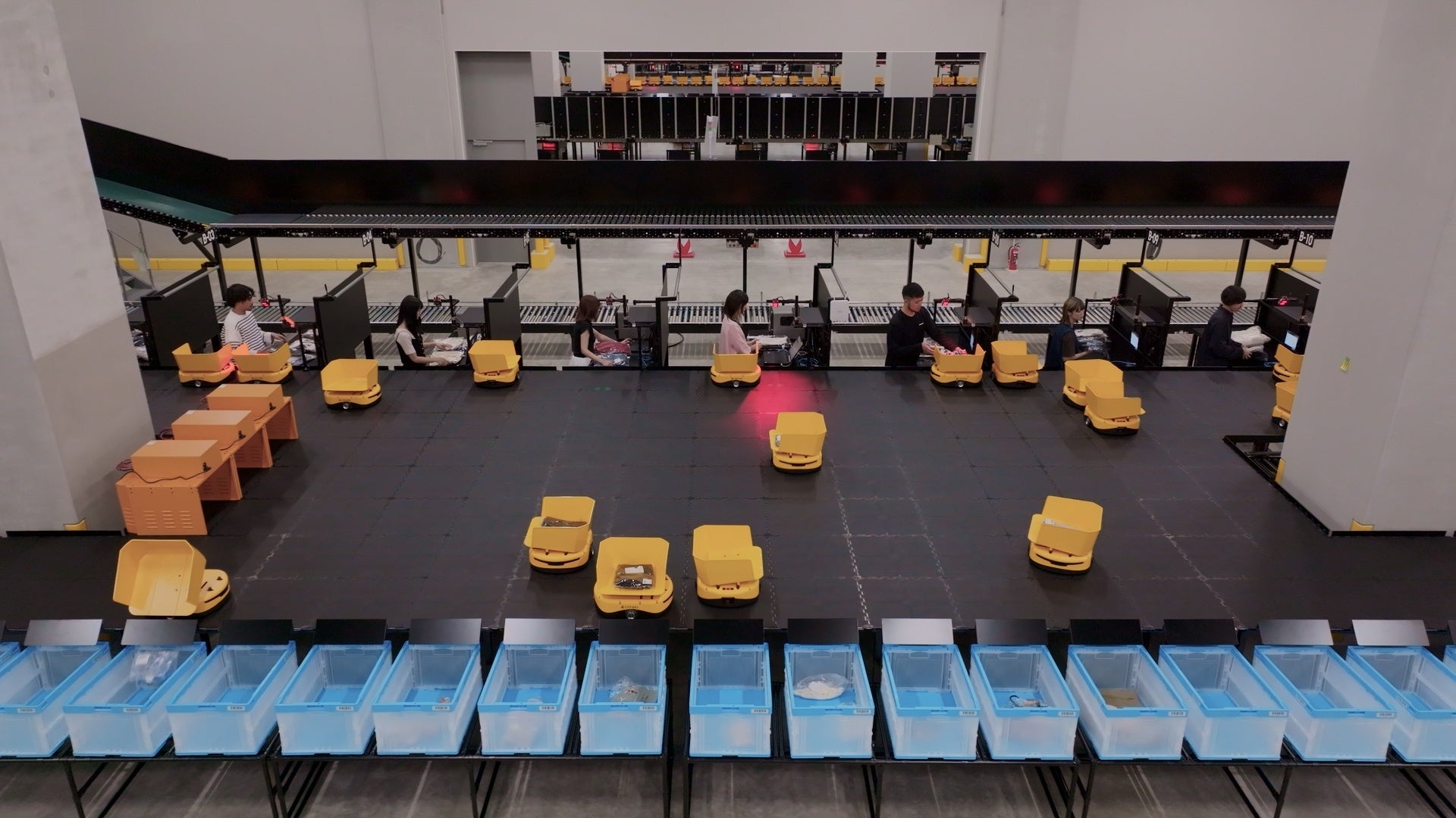 入荷した商品を種類別に仕分ける作業を「t-Sort」で自動化