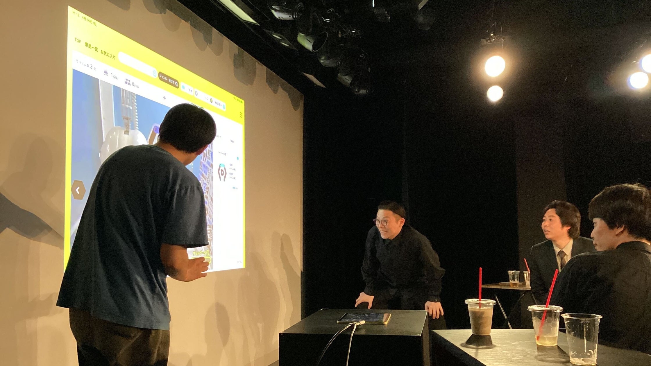 DMMオンクレ×芸人!クレーンゲーム対決で会場熱狂【イベントレポ】 DMMオンクレ×芸人!クレーンゲーム対決で会場熱狂【イベントレポ】