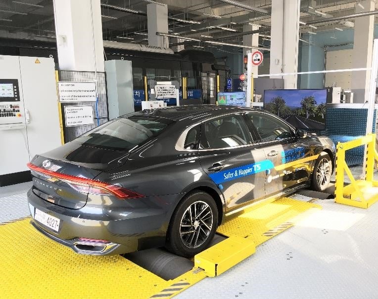 KOTSAのx-road curve多機能テストスタンド