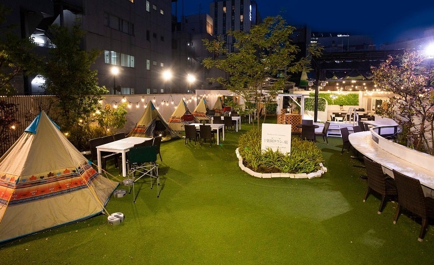 緑地化された屋上でグランピングBBQ体験