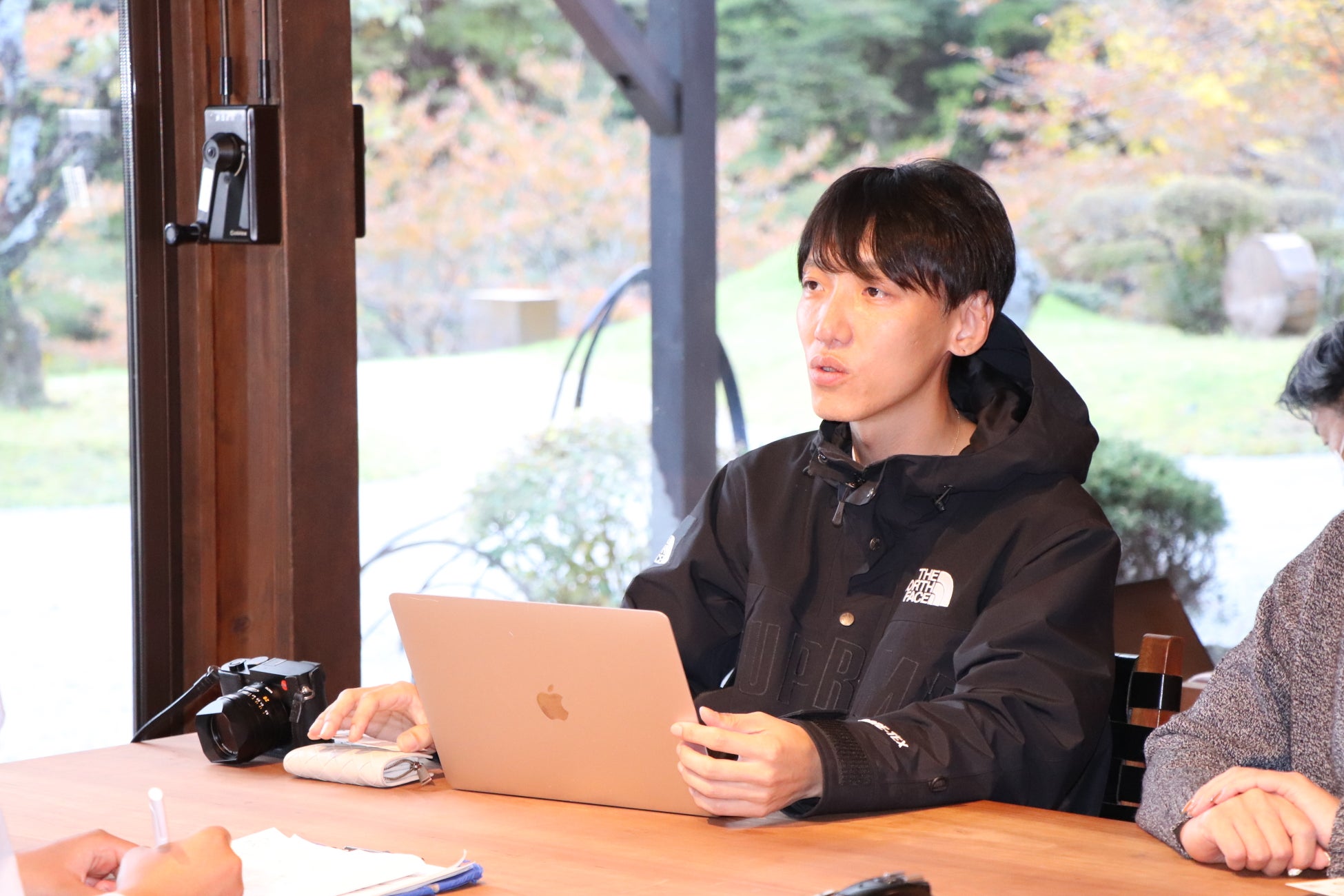 テレワーク風景