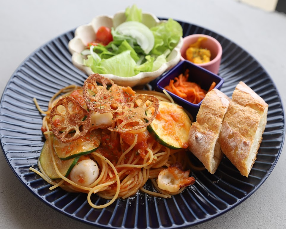 クセになる！柚子胡椒のトマトパスタ　￥1,600