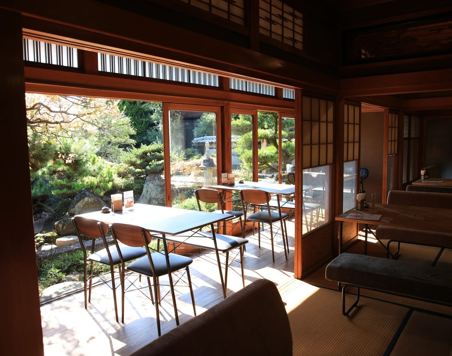 本社敷地内に残されていた旧邸宅を再利用！大阪・和泉市の「ANTIQUA