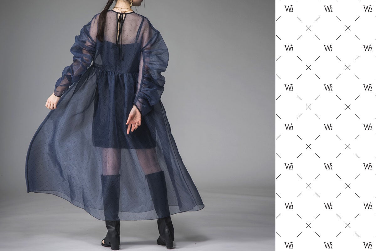 monogram form sleeve onepiece ¥15,400