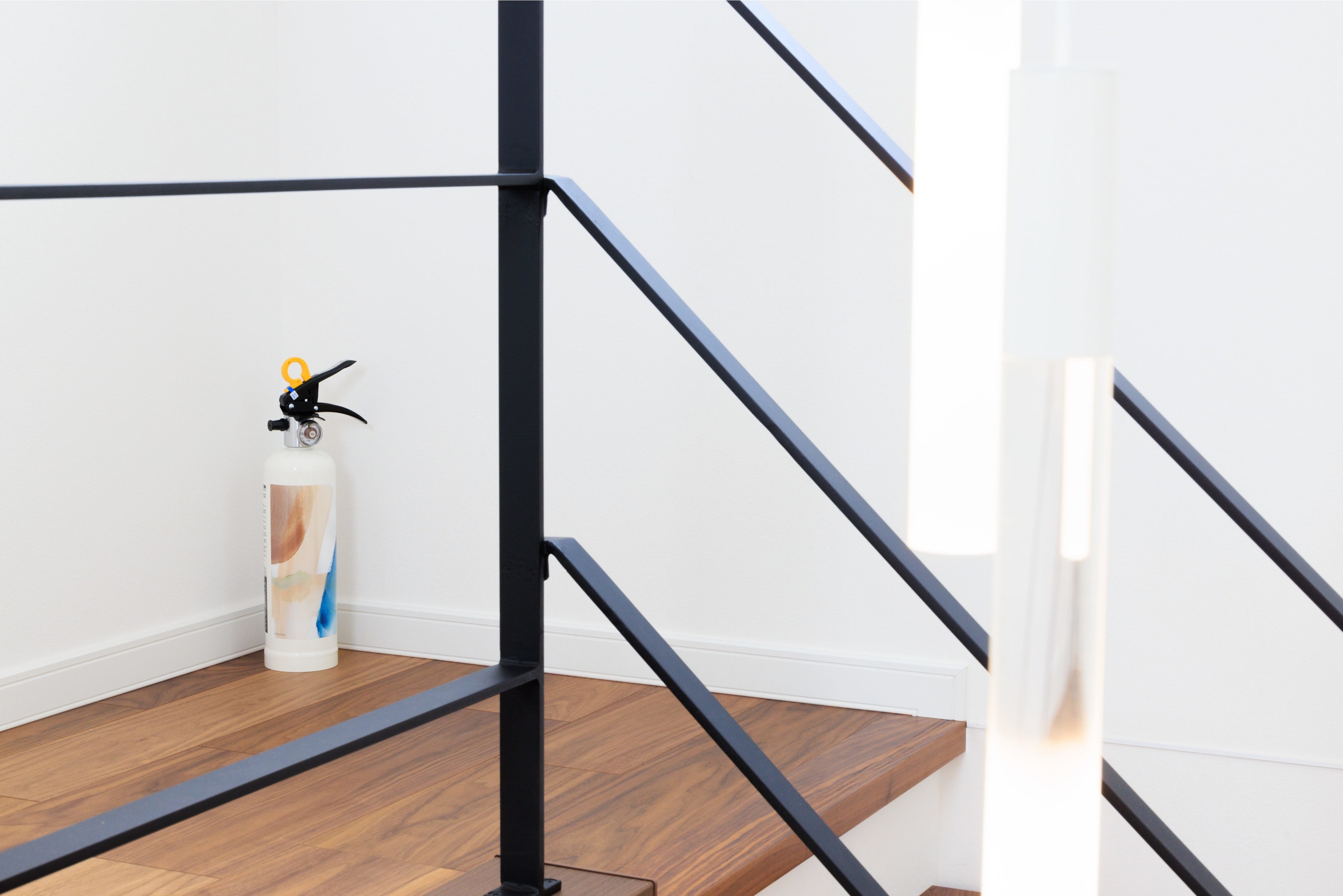 火の気のない玄関、廊下、リビングの設置がおすすめ