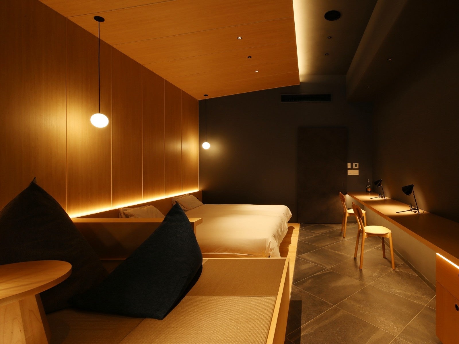 温泉半露天風呂付き客室<かわみ>スタイリッシュツイン