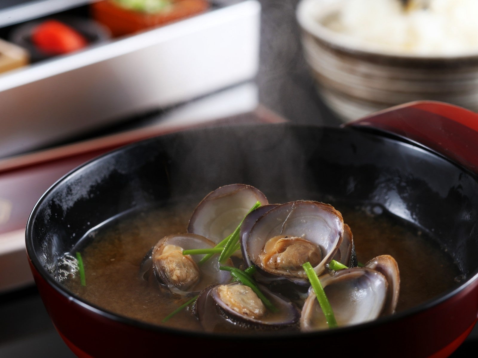 鳥取県東郷湖産しじみ味噌汁