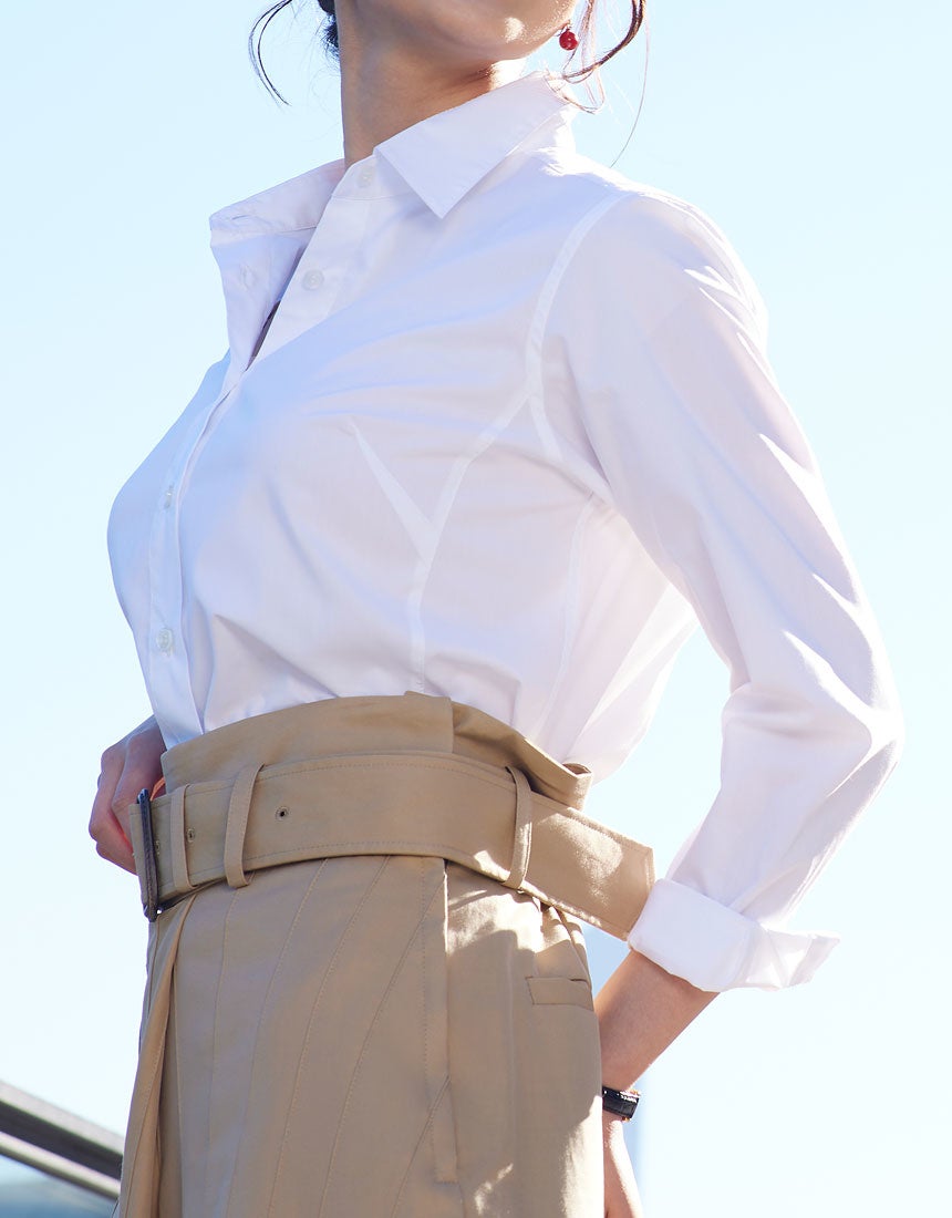 ［大きな胸をスッキリ見せるシャツ］ 品番：TTX501　カラー：WH