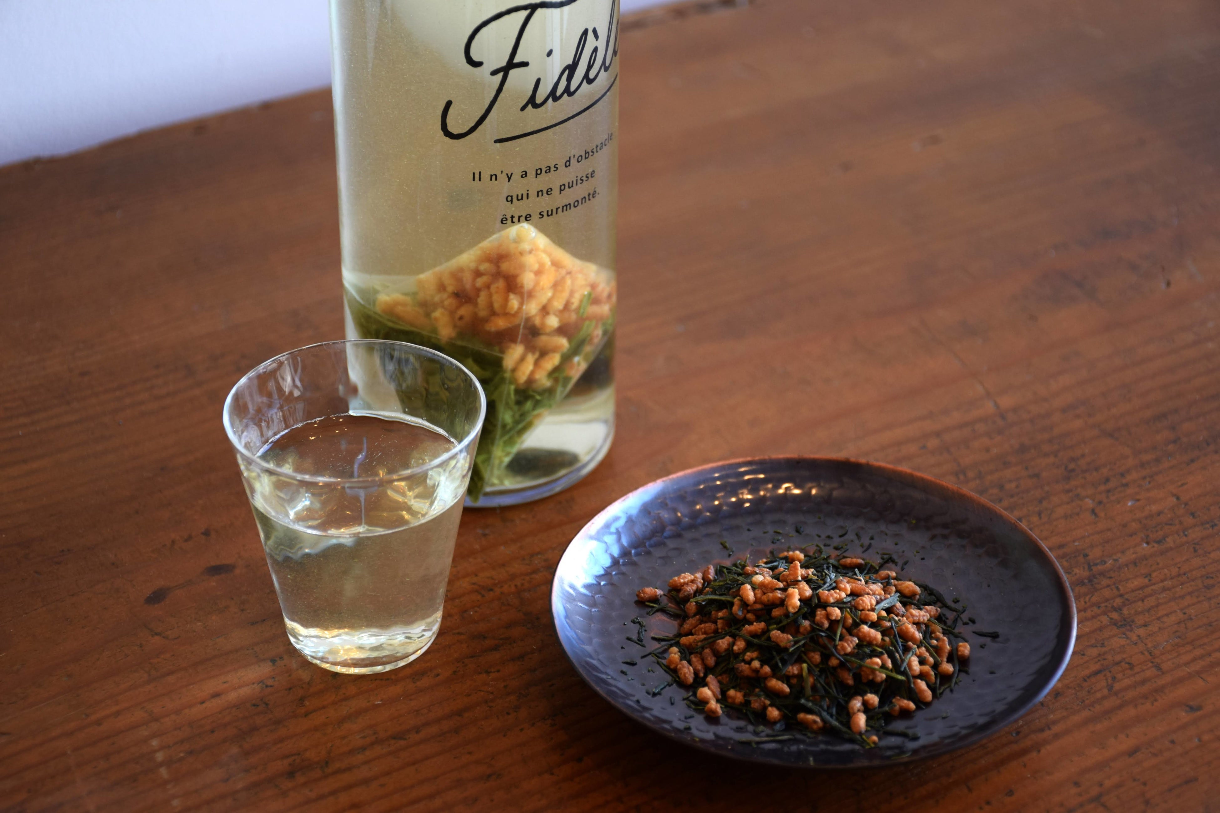 カフェインが少ない水出し玄米茶「88」