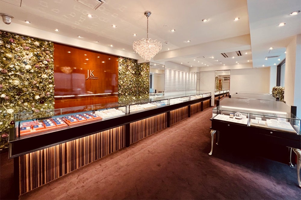 JKPLANET銀座2丁目店（映画『SEE HEAR LOVE』ロケ地・ダイヤモンド・婚約指輪・結婚指輪専門店）