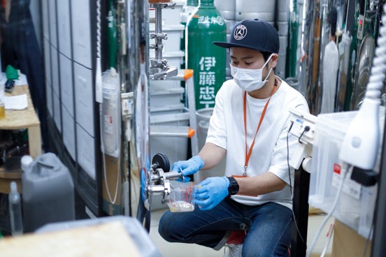 「OGA BREWING」にて。代表取締役・関正博