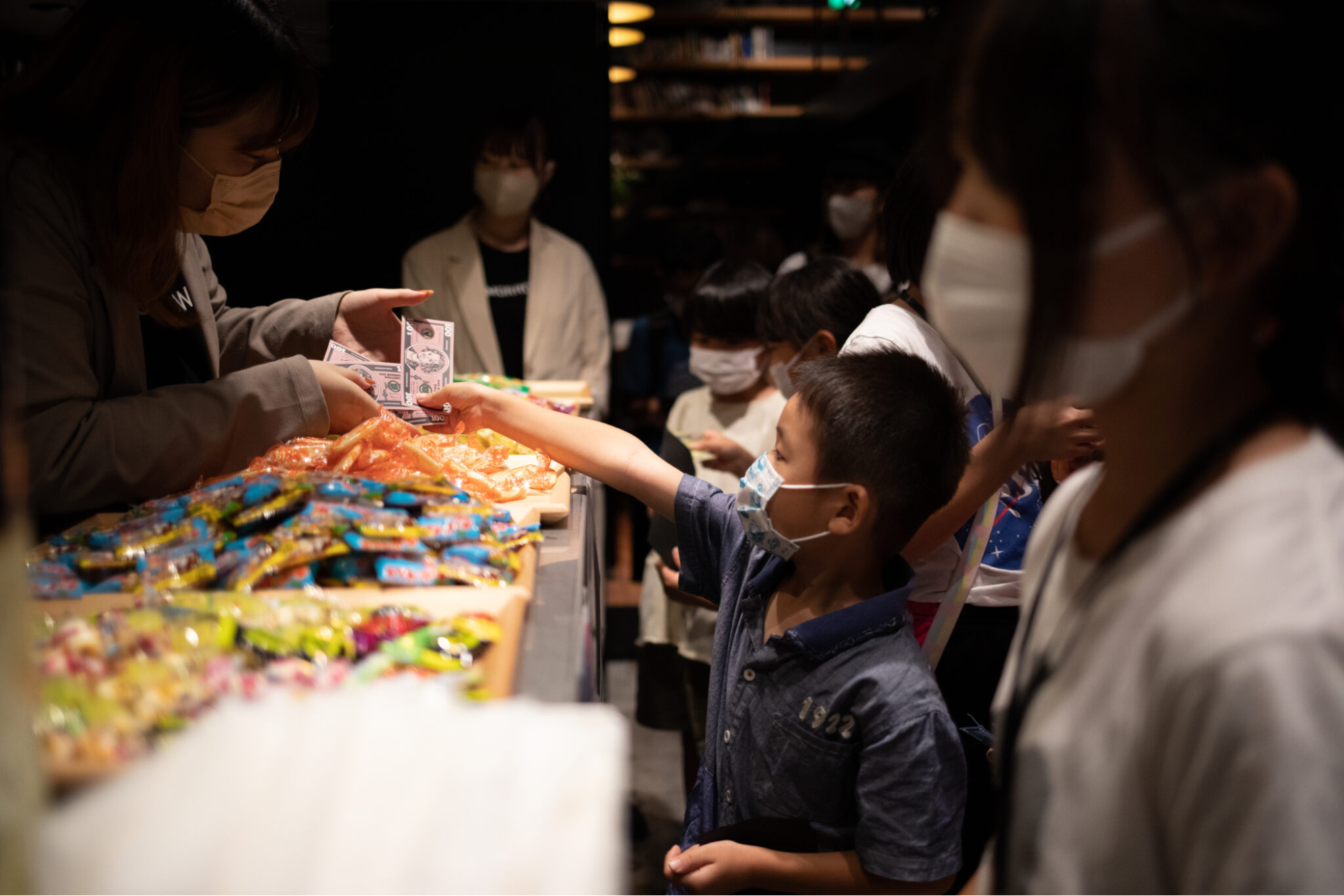 ※昨年実施した社外向け「子どもインターン」の様子