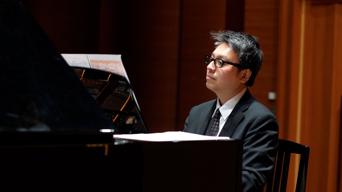 ピアニスト八木良平が奏でるウクライナの名曲 コンサート映像無料公開 ピアニスト八木良平が奏でるウクライナの名曲 コンサート映像無料公開