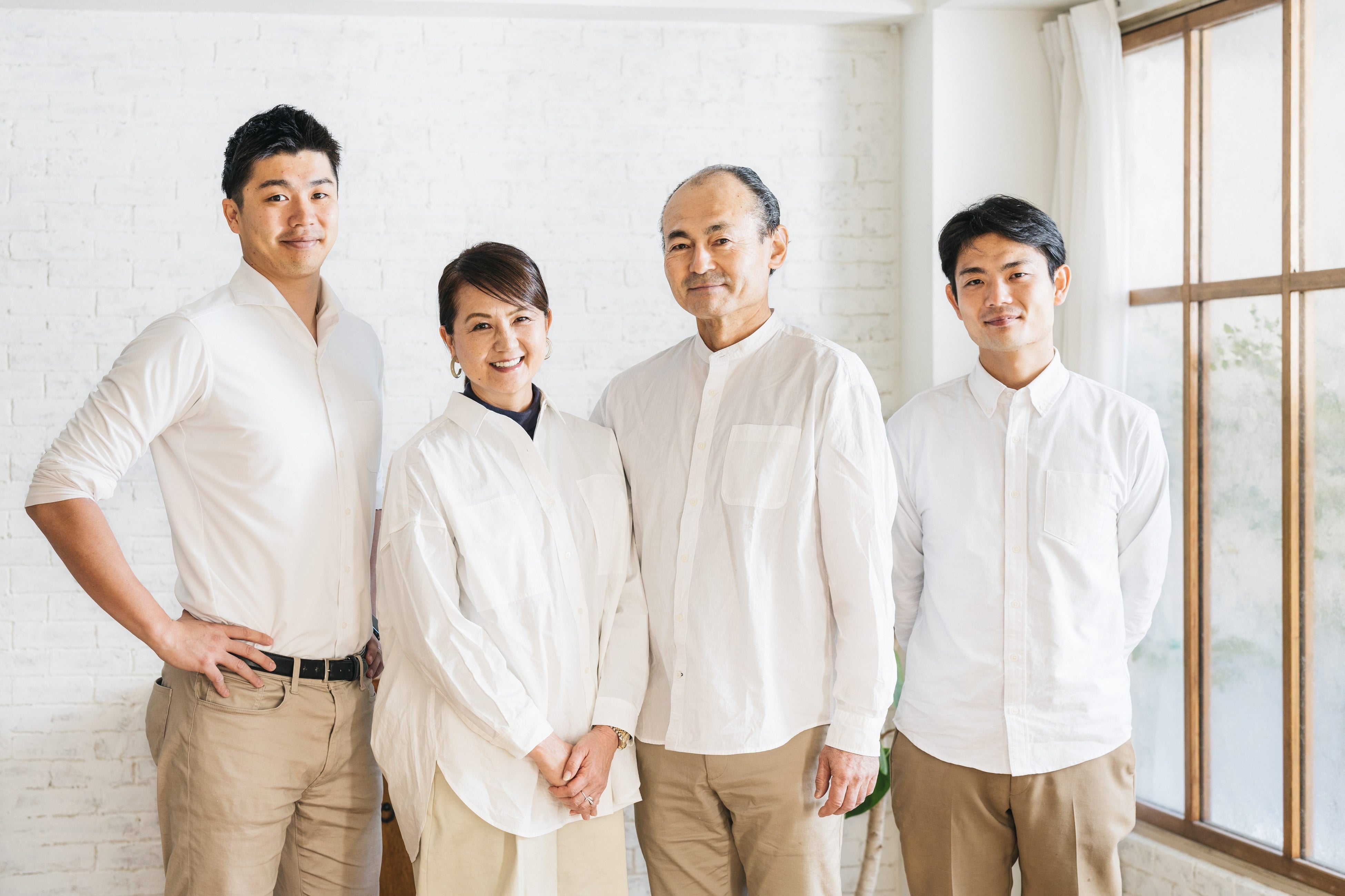 洋書　TASTE IT インテリア　デザイン集　レストラン　美品　即日発送 洋書市、やってます！ インテリアにも使えますよね！ 場所は