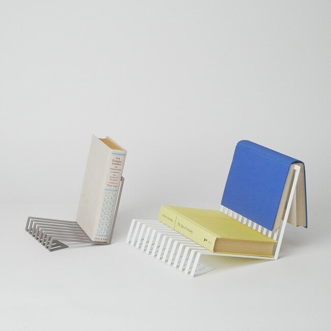 COLDE 〈ブックスタンド〉