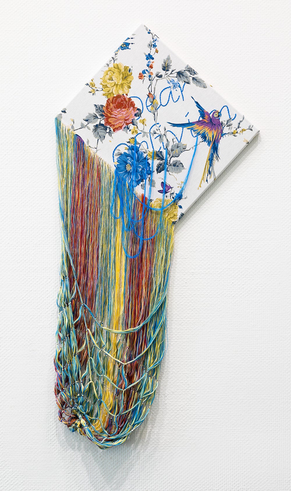 ［MA2Gallery］ 手塚愛子｜Aiko Tezuka, Mutterkuchen(Oblivion)-03, 既製品の織物を解いて編んだ籠 刺繍 木枠, 65×134 cm, 2018