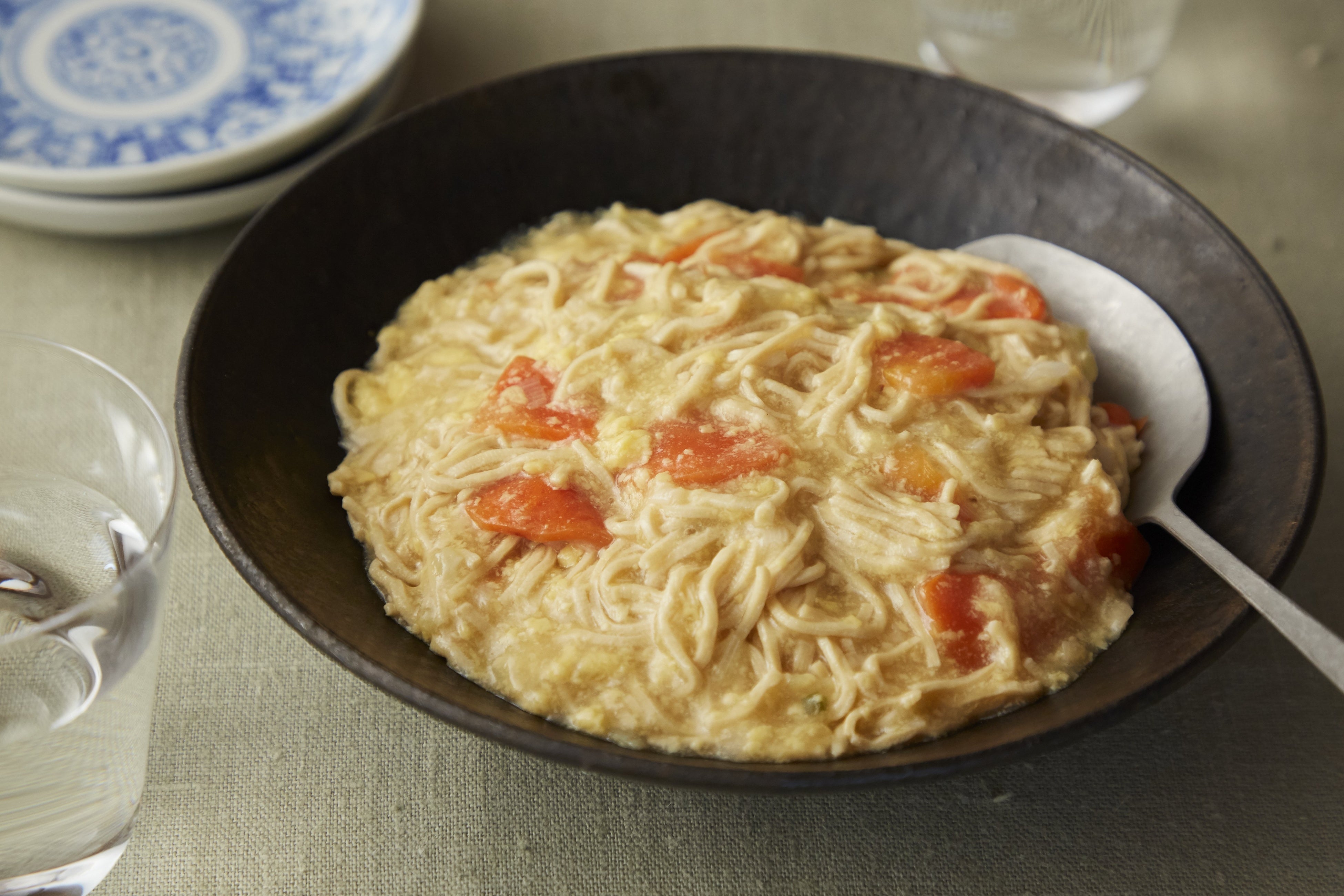 「豆腐干の卵あんかけ」盛り付け例