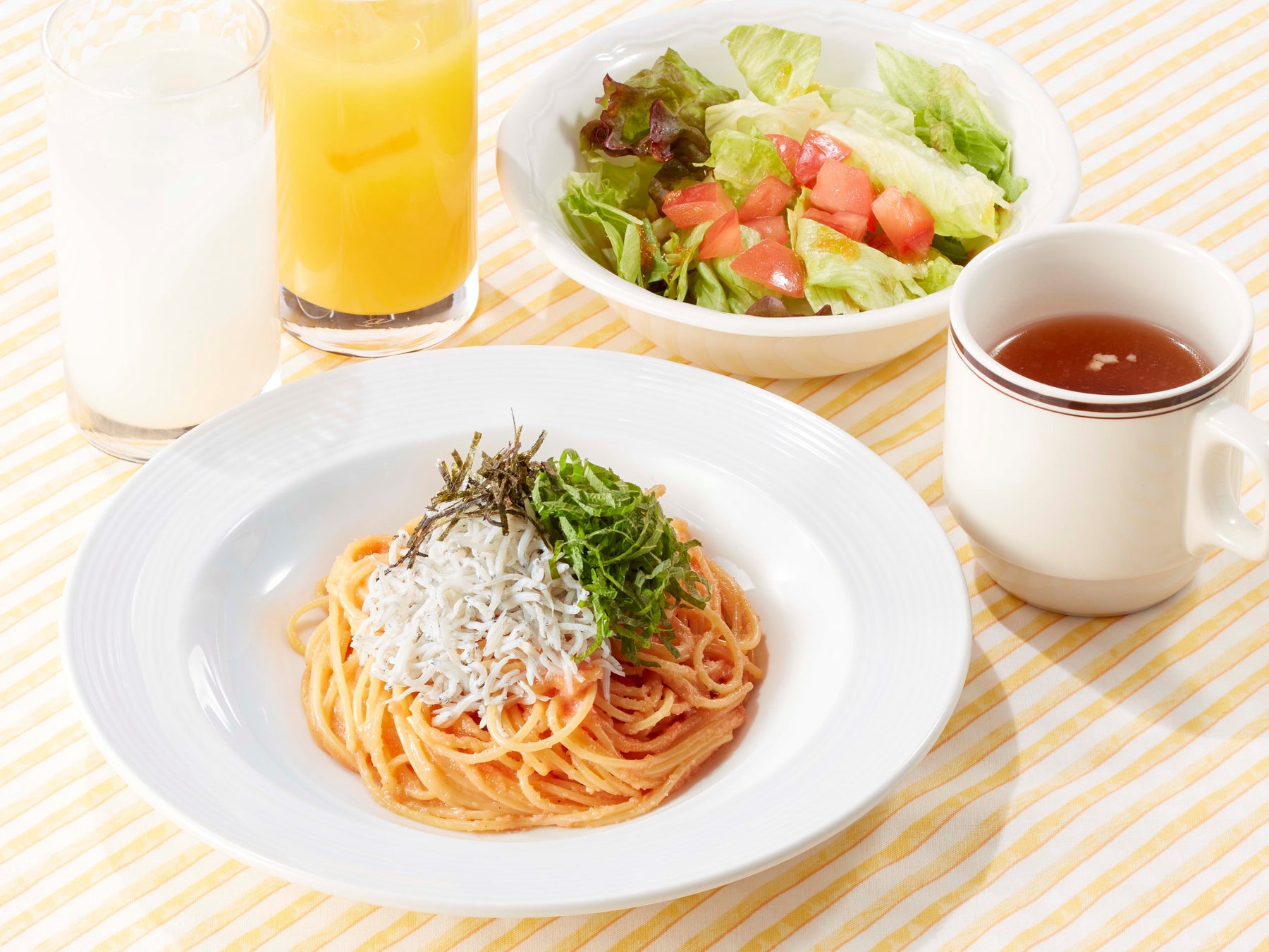 大好評ココットハンバーグランチに新メニュー登場 お得で 満足 ココスの 夏ランチメニュー 株式会社ゼンショーホールディングスのプレスリリース 大好評ココットハンバーグランチに新メニュー登場 お得で 満足 ココスの 夏ランチメニュー 株式会社ゼンショーホールディングスのプレスリリース