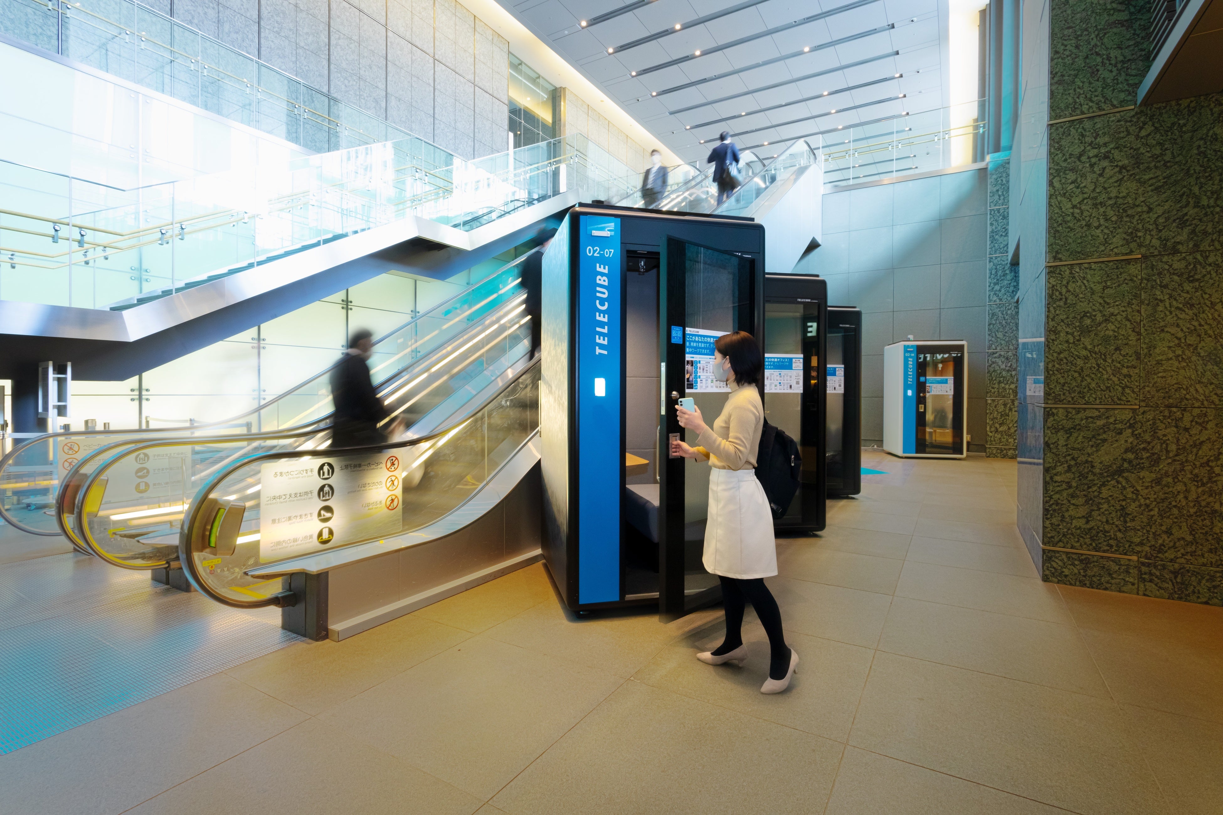 テレキューブ入室イメージ