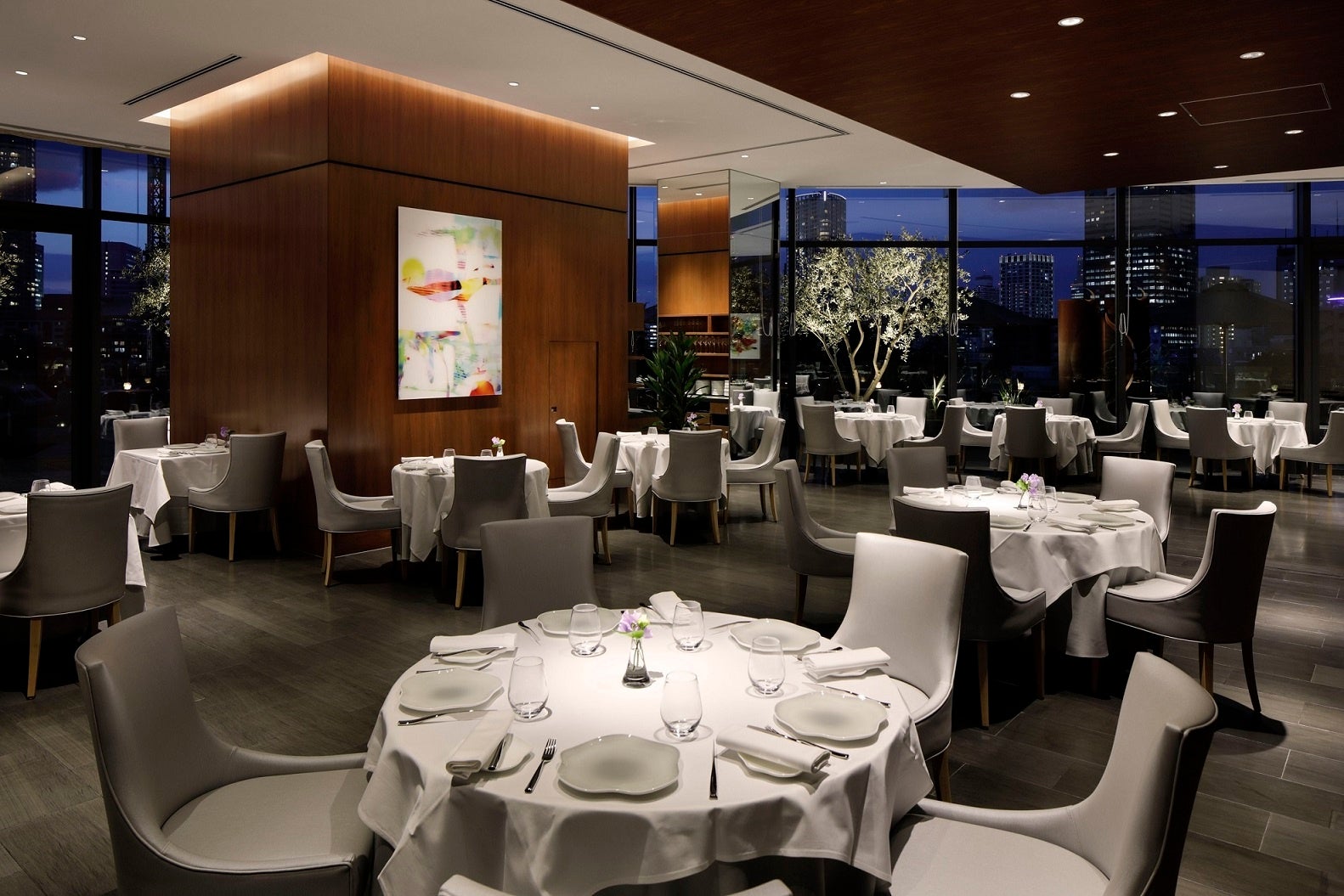 「フィリップ・ミル 東京」 ダイニング