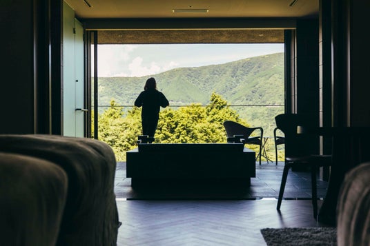 ポーラ美術館チケット&ポーラ「B.A」アメニティ付。「THE HIRAMATSU HOTELS & RESORTS 仙石原」に、心身を美しく整える宿泊プランが登場。 ポーラ美術館チケット&ポーラ「B.A」アメニティ付。「THE HIRAMATSU HOTELS & RESORTS 仙石原」に、心身を美しく整える宿泊プランが登場。