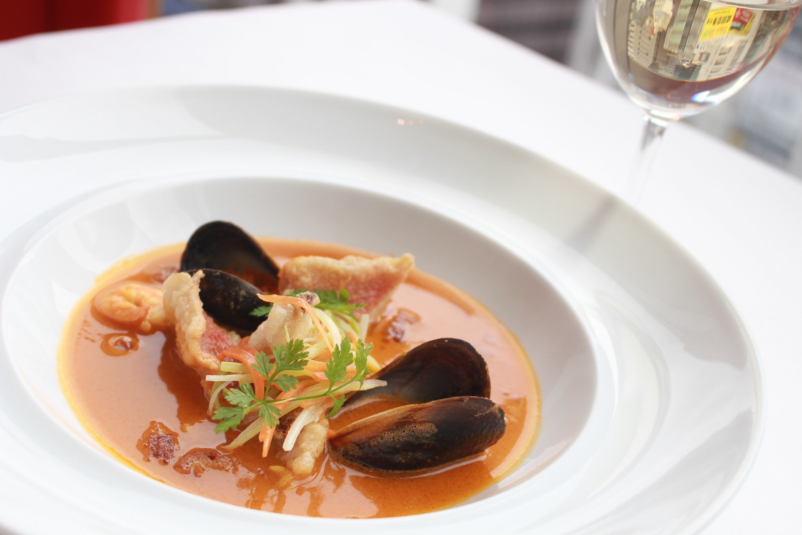 「オマール海老のブイヤベース」