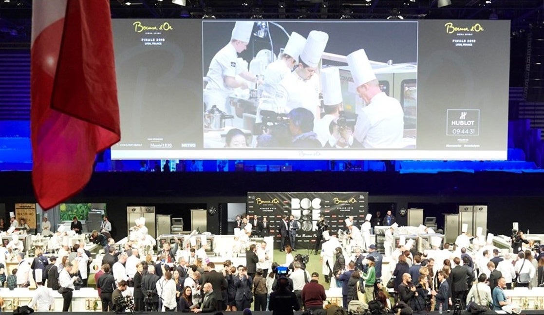 フランス・リヨンで行われる「ボキューズ・ドール国際料理コンクール」の様子