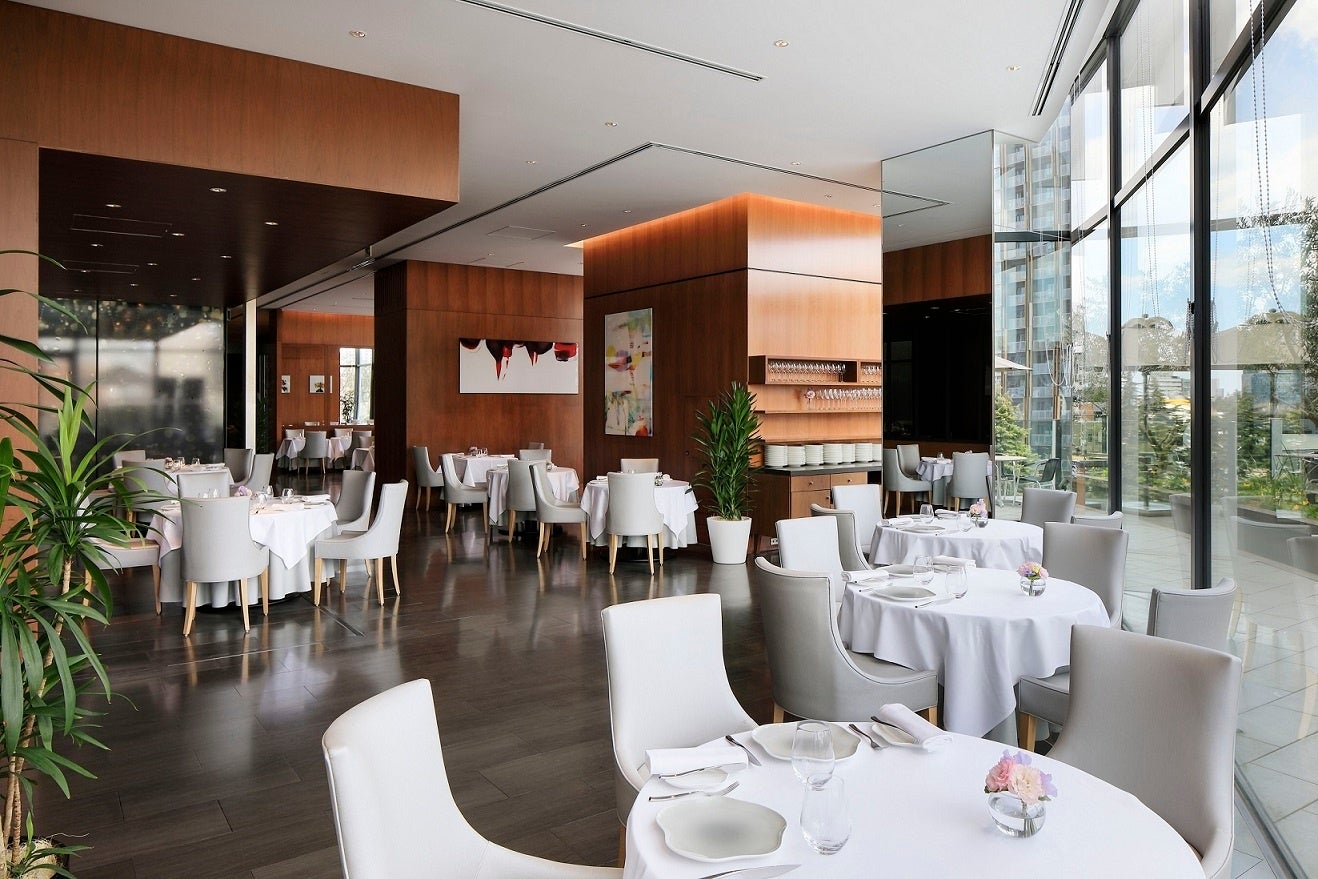 「フィリップ・ミル 東京」ダイニング