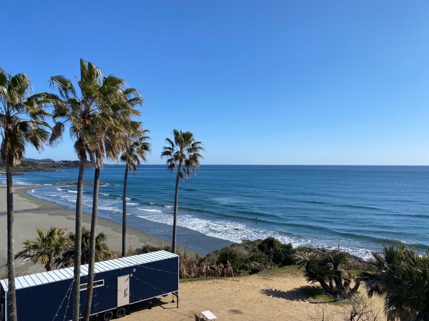 宿泊棟トレーラー 