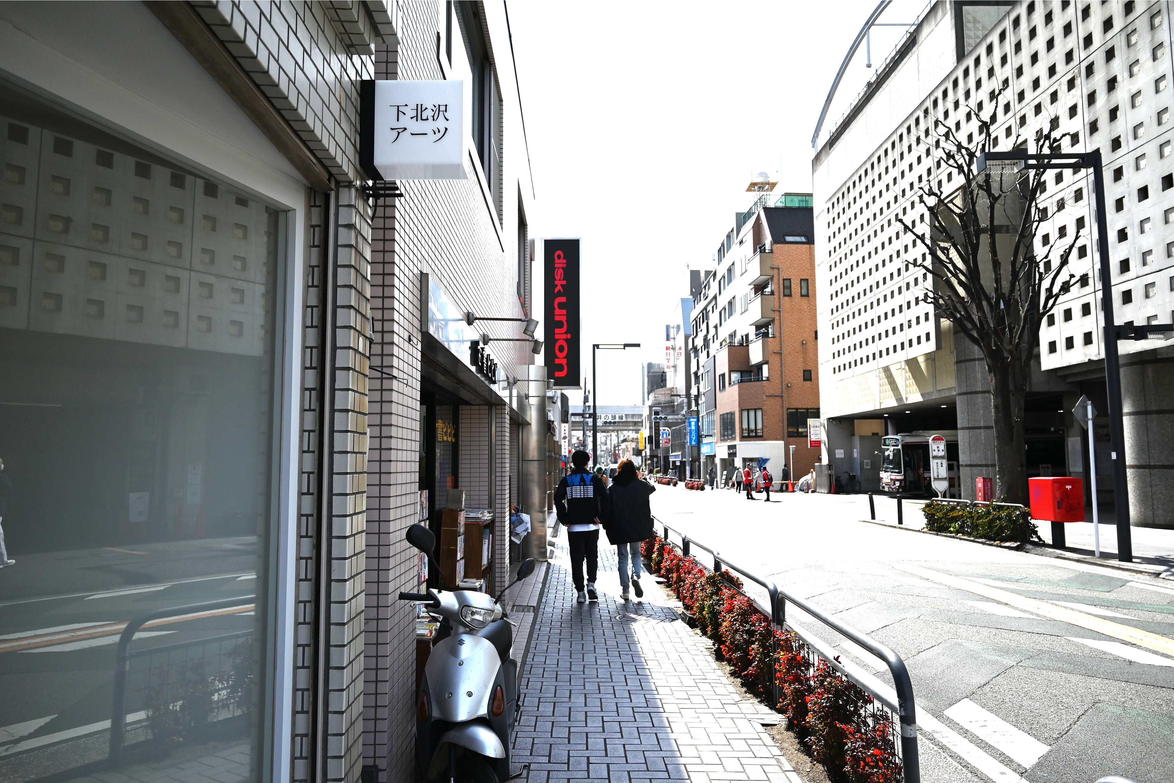 下北沢アーツ外観_3