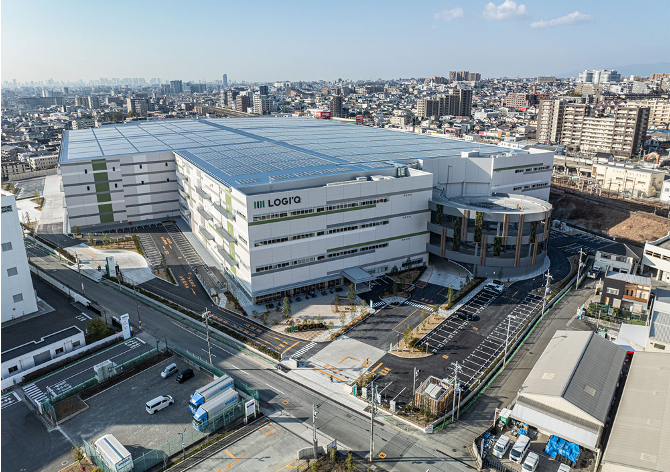 〈「LOGI’Q南茨木」〉